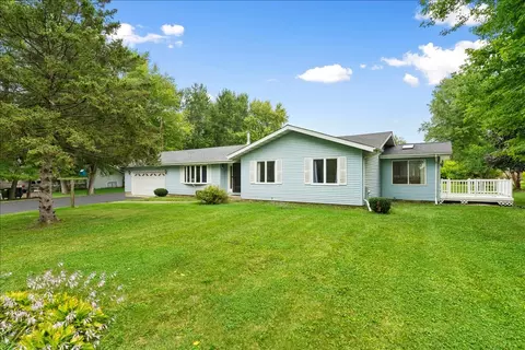 3710 Raycraft Rd, Woodstock, IL 60098