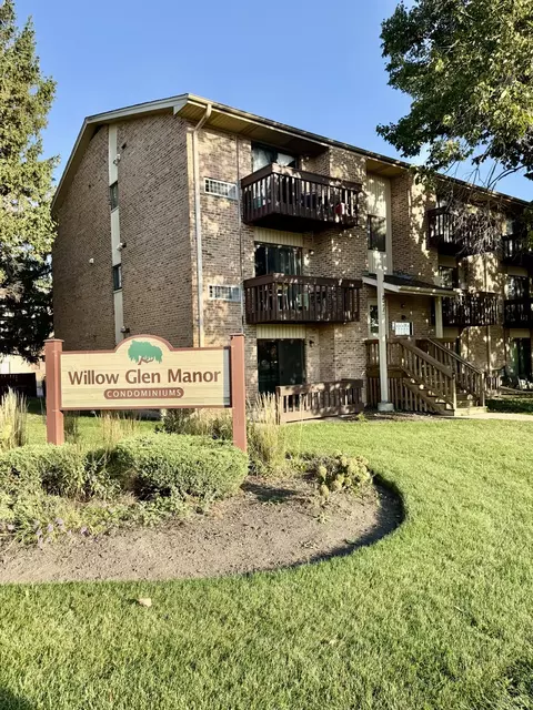 271 Northgate Pkwy #E, Wheeling, IL 60090