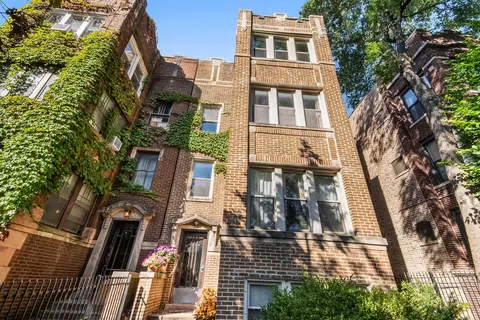 6646 N Ashland Ave #3, Chicago, IL 60626