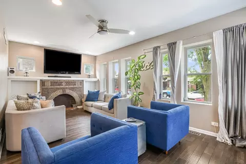 Living - 1523 E 85th St, Chicago, IL 60619 photo 3 of 3