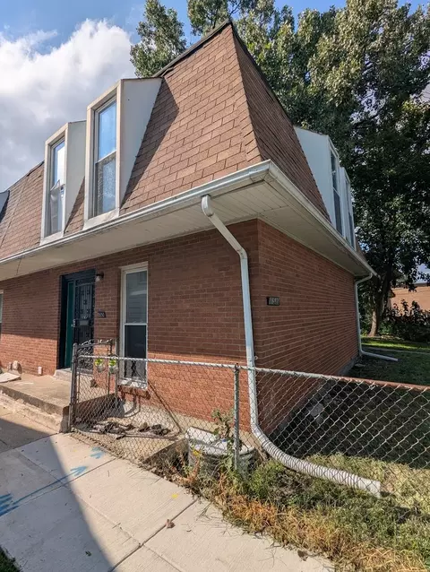 11530 S Racine Ave, Chicago, IL 60643