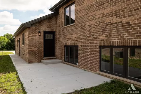7942 W 74 St, Bridgeview, IL 60455 photo 6