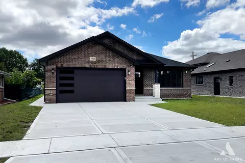 Exterior - 7945 W 73 Pl, Bridgeview, IL 60455 photo 2 of 7