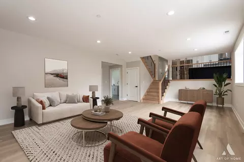 Living - 7945 W 73 Pl, Bridgeview, IL 60455 photo 4 of 5