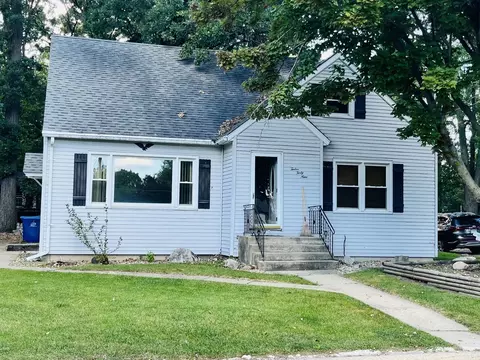 1249 Creve Coeur St, Lasalle, IL 61301