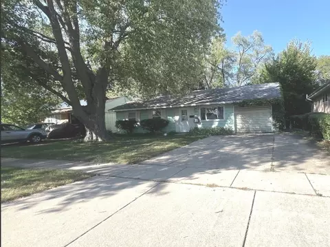 412 Audubon Rd, Streamwood, IL 60107