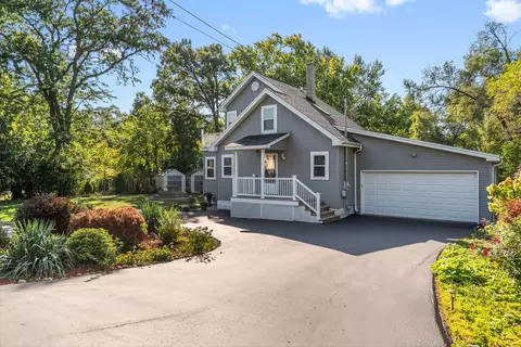 21625 W Ravine Dr, Lake Zurich, IL 60047