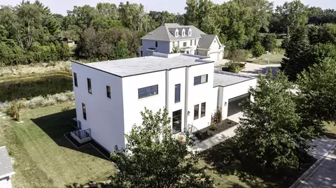 3112 Cara Ln, Oak Brook, IL 60523