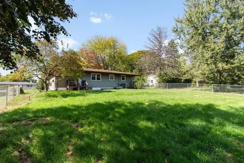 Exterior - 4712 Gregory St, Mchenry, IL 60051 photo 6 of 7