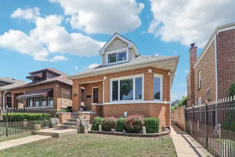 4517 N Austin Ave, Chicago, IL 60630