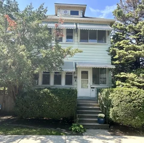 1113 Elgin Ave, Forest Park, IL 60130