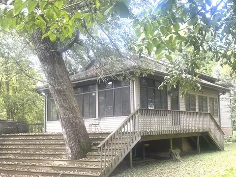 400 S Martin St, Ashkum, IL 60911