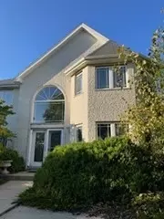 2148 Camelot Ln, Lynwood, IL 60411