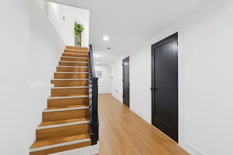 Entry Way - 6430 S Eberhart Ave, Chicago, IL 60637 photo 3 of 4