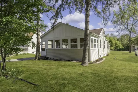 Other - 320 Glenwood Ave, Mchenry, IL 60051 photo 2 of 11