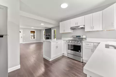 Other - 320 Glenwood Ave, Mchenry, IL 60051 photo 3 of 11