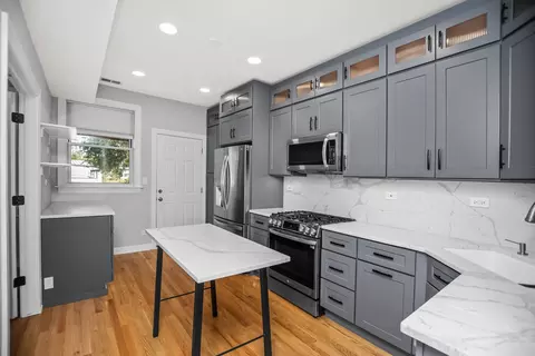 Kitchen - 1509 Maple Ave #3, Evanston, IL 60201 photo 2 of 2