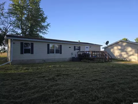 1103 E Main, Augusta, IL 62311 photo 23