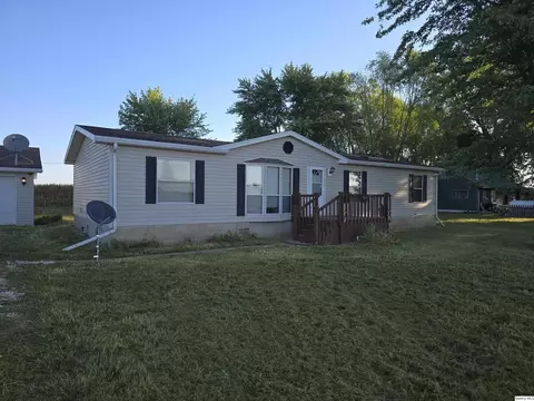 1103 E Main, Augusta, IL 62311 photo 21