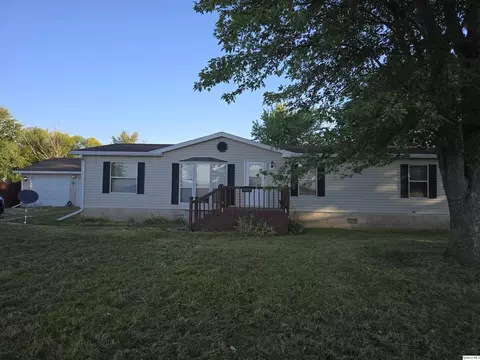 1103 E Main, Augusta, IL 62311 photo 22