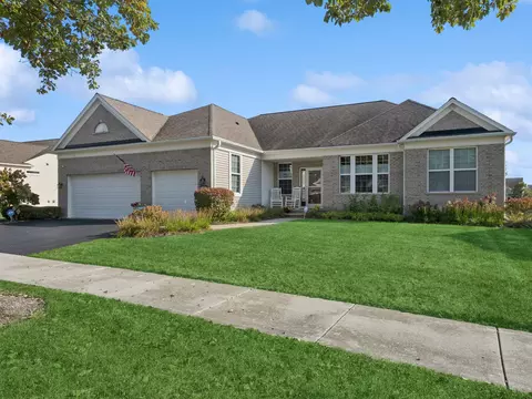3651 Melody St, Mundelein, IL 60060