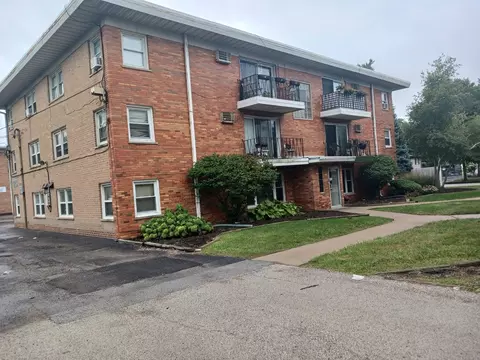 10811 S Lloyd Dr #2, Worth, IL 60482