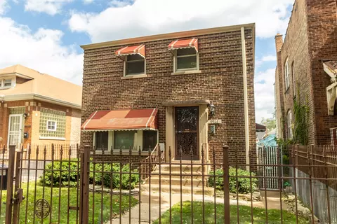 7741 S Clyde Ave, Chicago, IL 60649