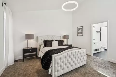 6575 N Caldwell Ave, Chicago, IL 60646 photo 20