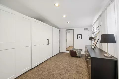 6575 N Caldwell Ave, Chicago, IL 60646 photo 22