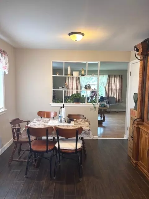 Dining - 2235 S 18th Ave, Broadview, IL 60155 photo 1 of 1
