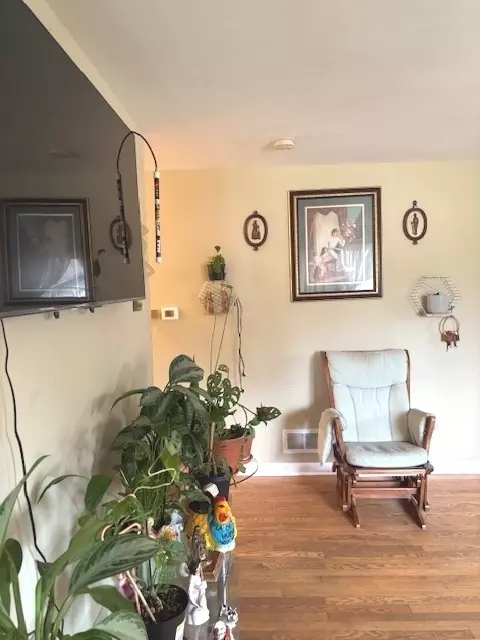 Living - 2235 S 18th Ave, Broadview, IL 60155 photo 3 of 3