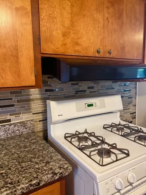 Kitchen - 2235 S 18th Ave, Broadview, IL 60155 photo 4 of 4