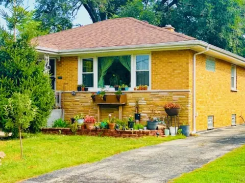 Other - 2235 S 18th Ave, Broadview, IL 60155 photo 2 of 7