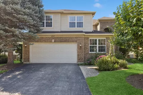 4747 W Pebble Beach Dr, Wadsworth, IL 60083