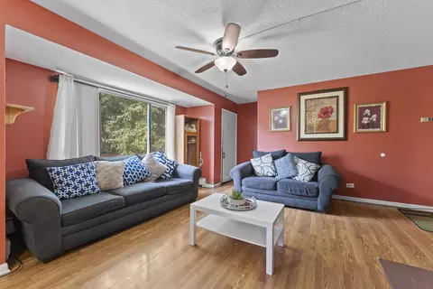 Living - 2504 Algonquin Rd #14, Rolling Meadows, IL 60008 photo 2 of 2