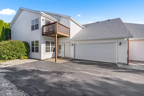 10161 Metalmark Ln #1, Roscoe, IL 61073