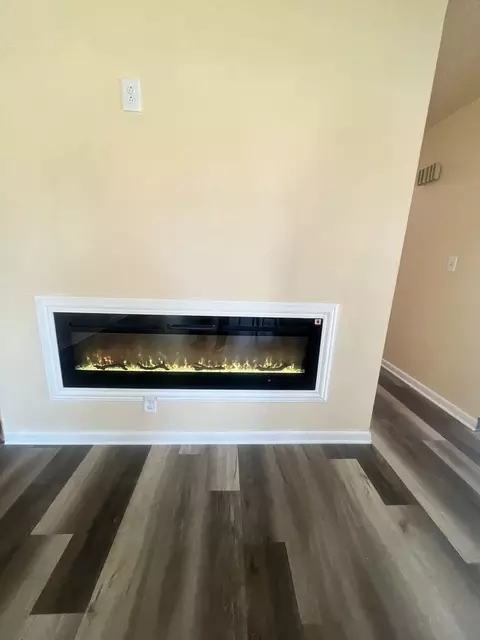 2202 Tamarack Dr, Joliet, IL 60432 photo 5