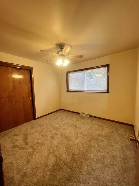 2202 Tamarack Dr, Joliet, IL 60432 photo 12