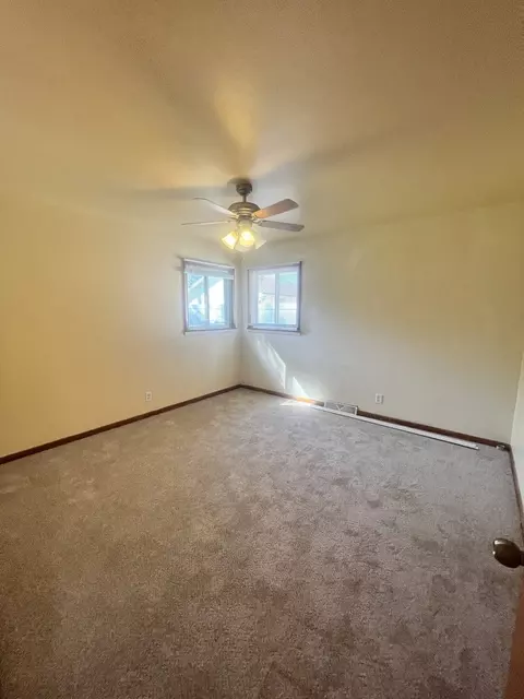 2202 Tamarack Dr, Joliet, IL 60432 photo 13