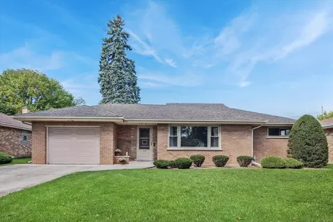 570 S Fairfield Ave, Lombard, IL 60148