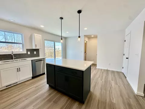 Kitchen - 5 Eric Ct, Bloomington, IL 61705 photo 2 of 2