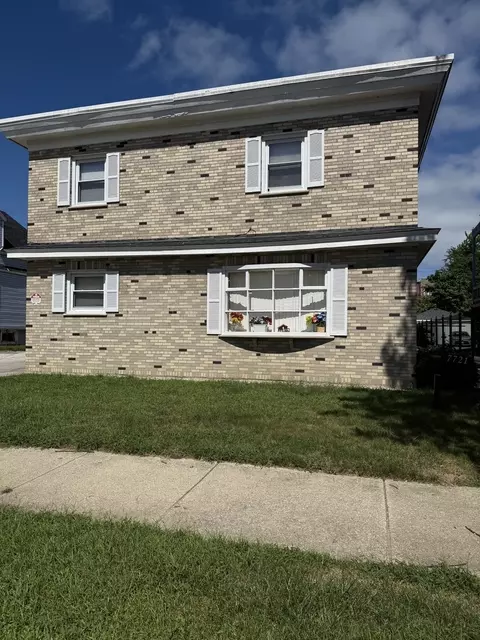7721 S Coles Ave #G, Chicago, IL 60649