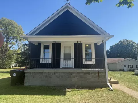 408 N Olive St, Toluca, IL 61369