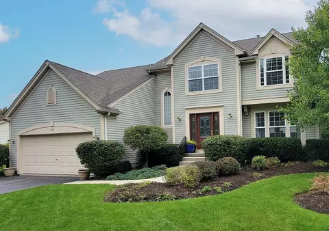 515 Normandy Ln, Barrington, IL 60010