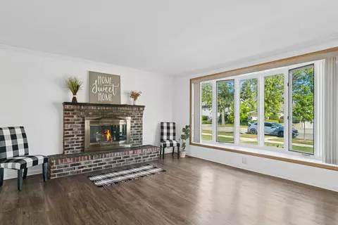 719 Westmere Rd, Des Plaines, IL 60016 photo 6