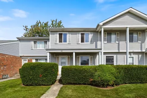 414 Salem Sq, Bolingbrook, IL 60440