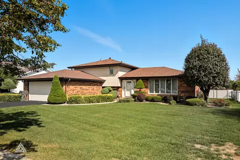 15543 Brassie Dr, Orland Park, IL 60462