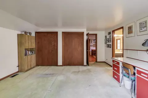 Bedroom - 2113 Forestview Rd, Evanston, IL 60201 photo 2 of 3