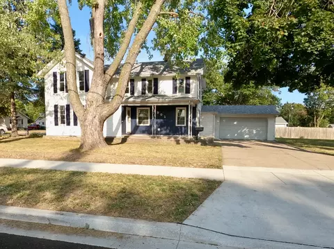901 Avenue A, Rock Falls, IL 61071
