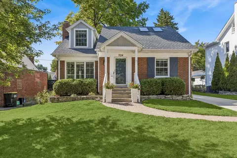 524 S Ashland Ave, La Grange, IL 60525